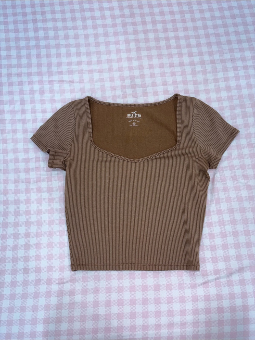 Hollister Ribbed Square-Neck Short Sleeve Crop Top - Brown